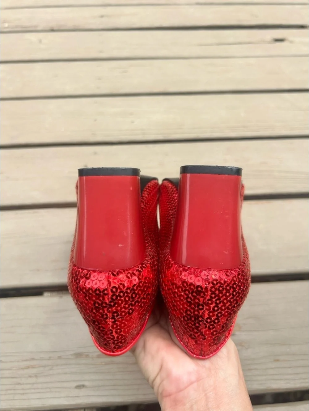 Rubie’s Costumes Dorothy Red Sequin Ruby Slippers Mid Heel Pumps | Size Medium